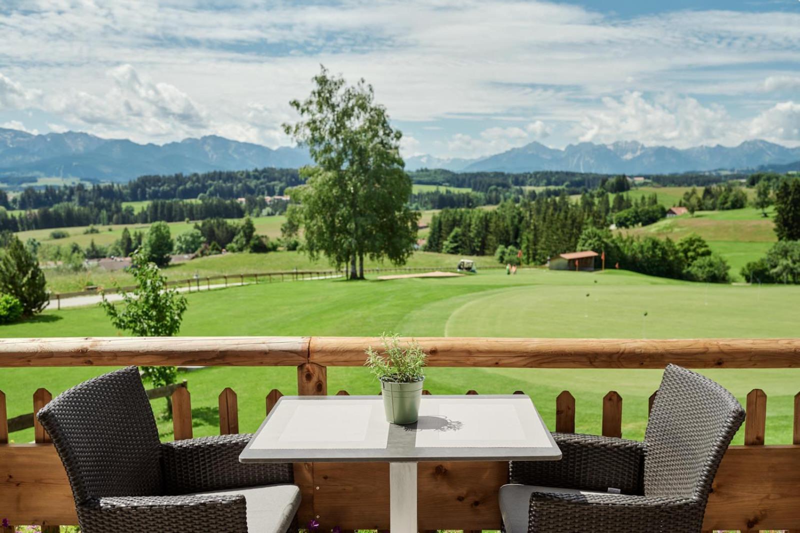 Auf Der Gsteig Gmbh Hotel
