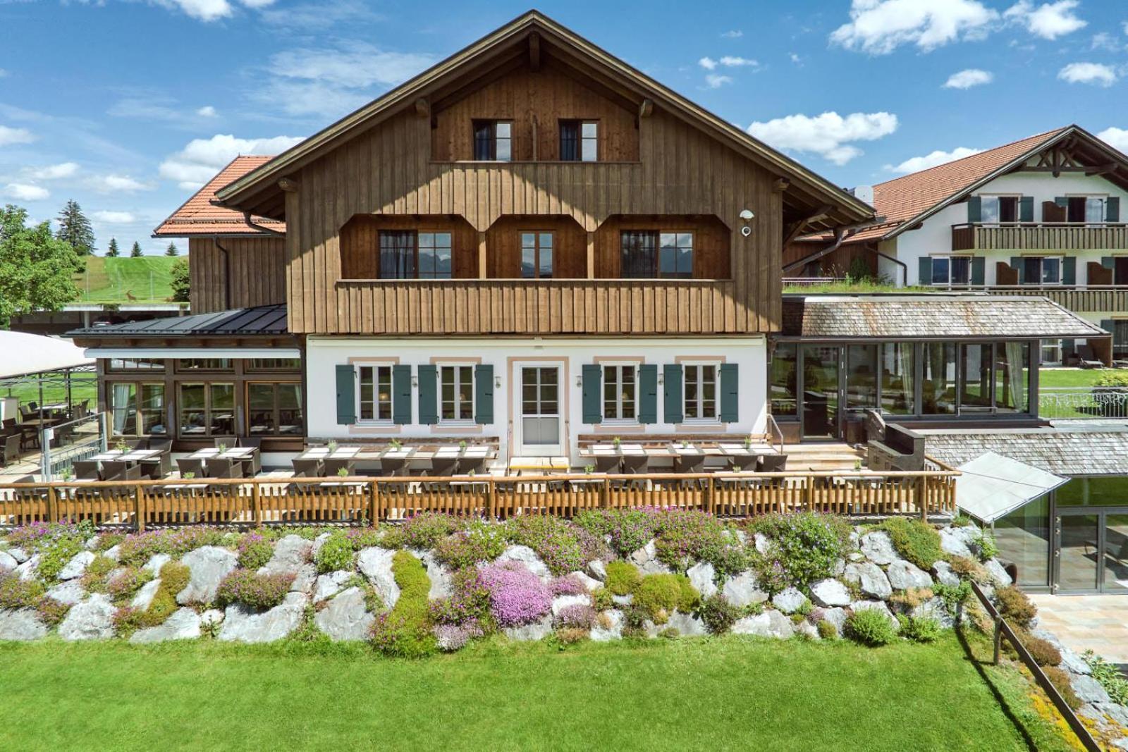Auf Der Gsteig Gmbh Hotel 4*