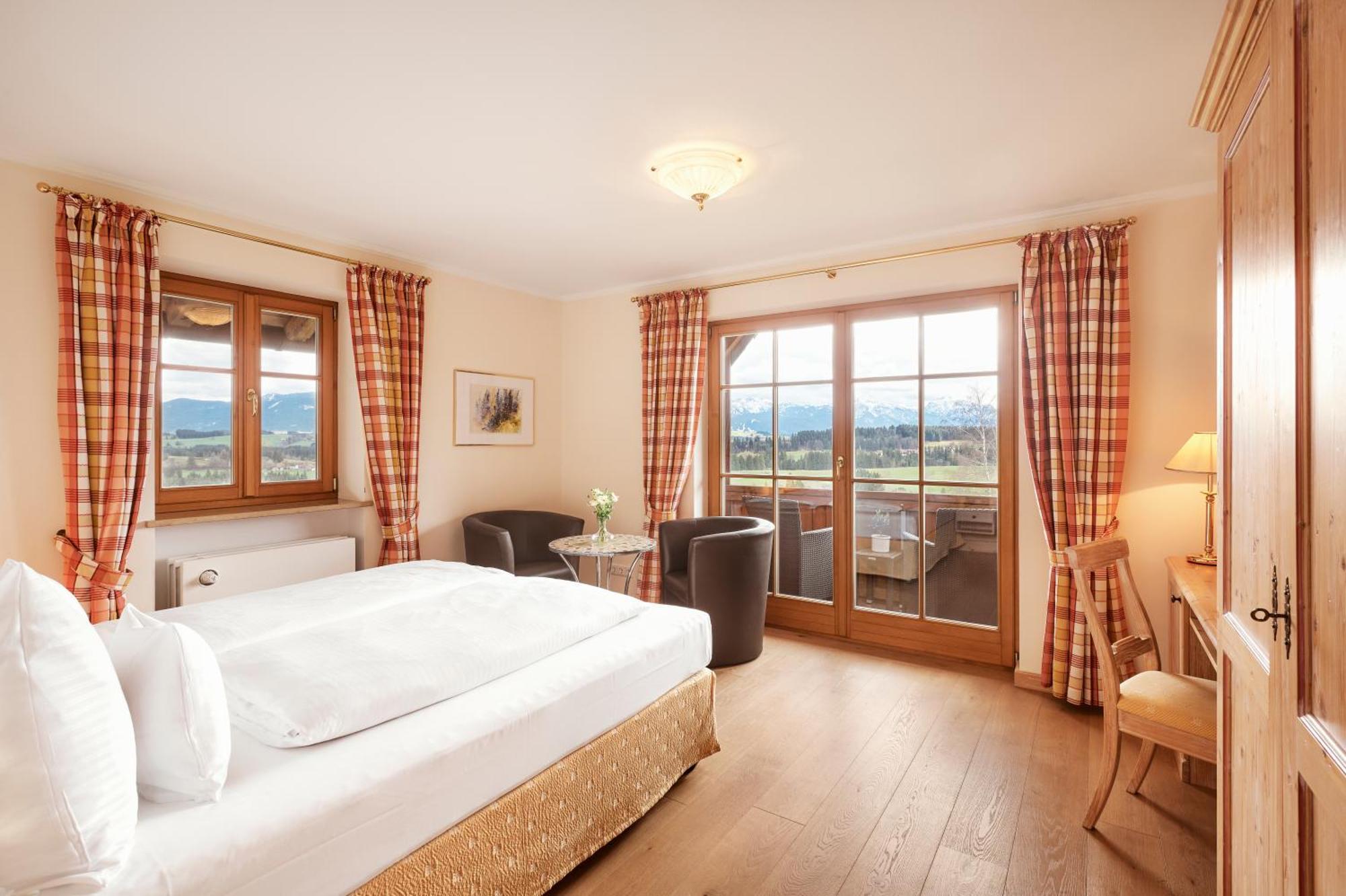 Auf Der Gsteig Gmbh Hotel